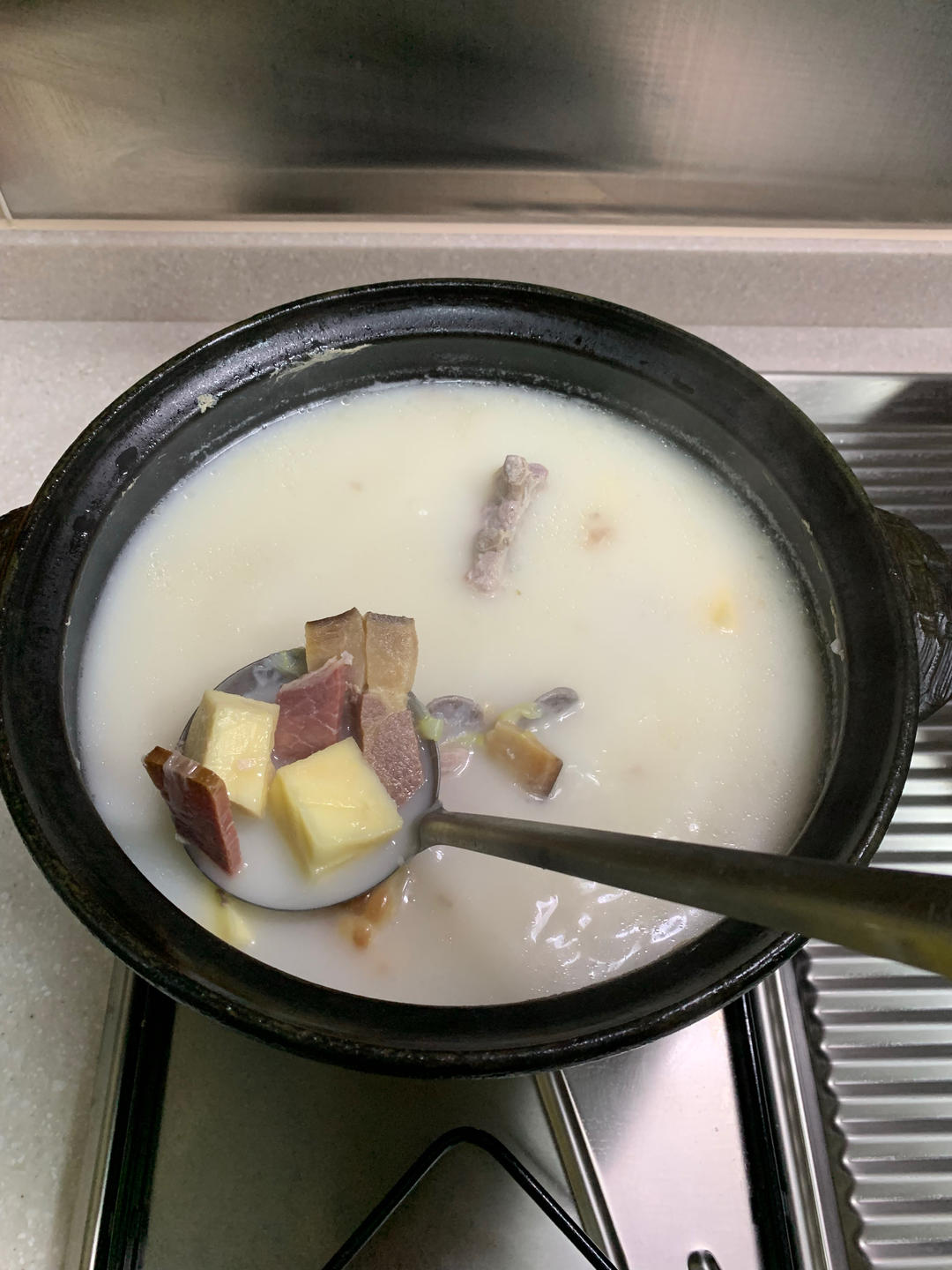 中餐｜浓郁奶白的腌笃鲜（白汤的秘密）