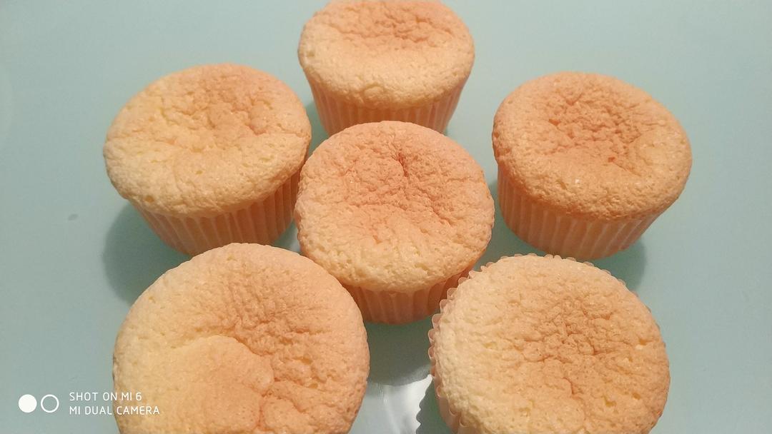 不回缩杯子蛋糕cupcake