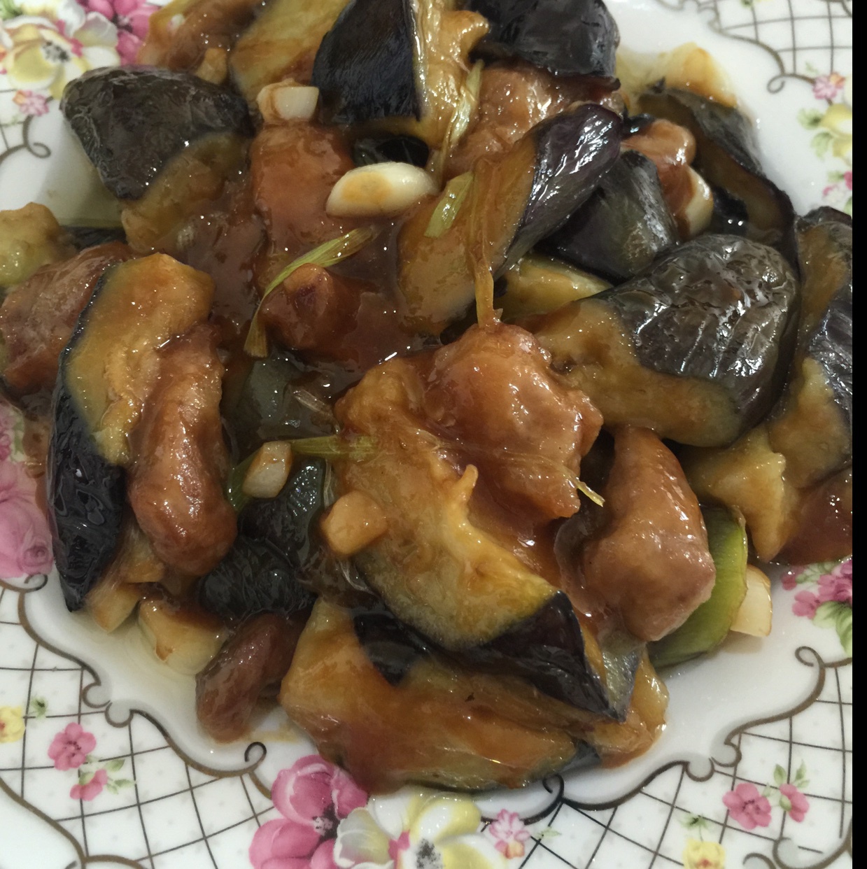 哈mm做的肉段烧茄子