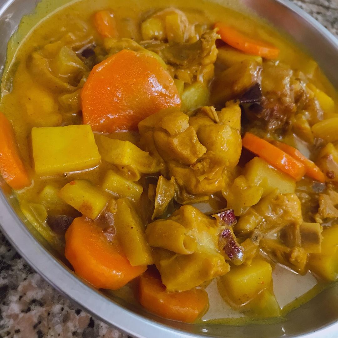 咖喱鸡饭