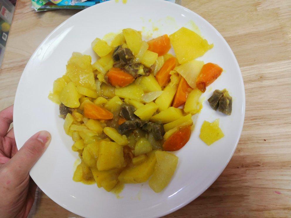 咖喱土豆烧牛肉
