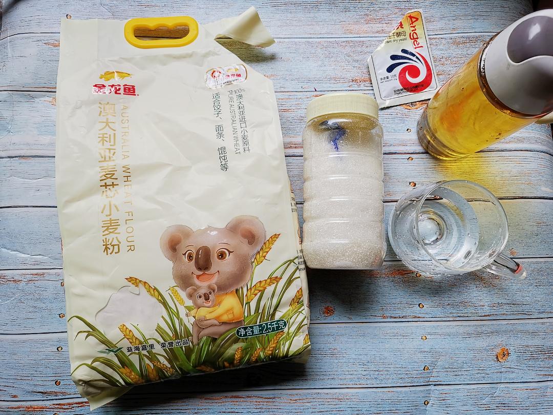 纯奶手撕吐司的做法 步骤1