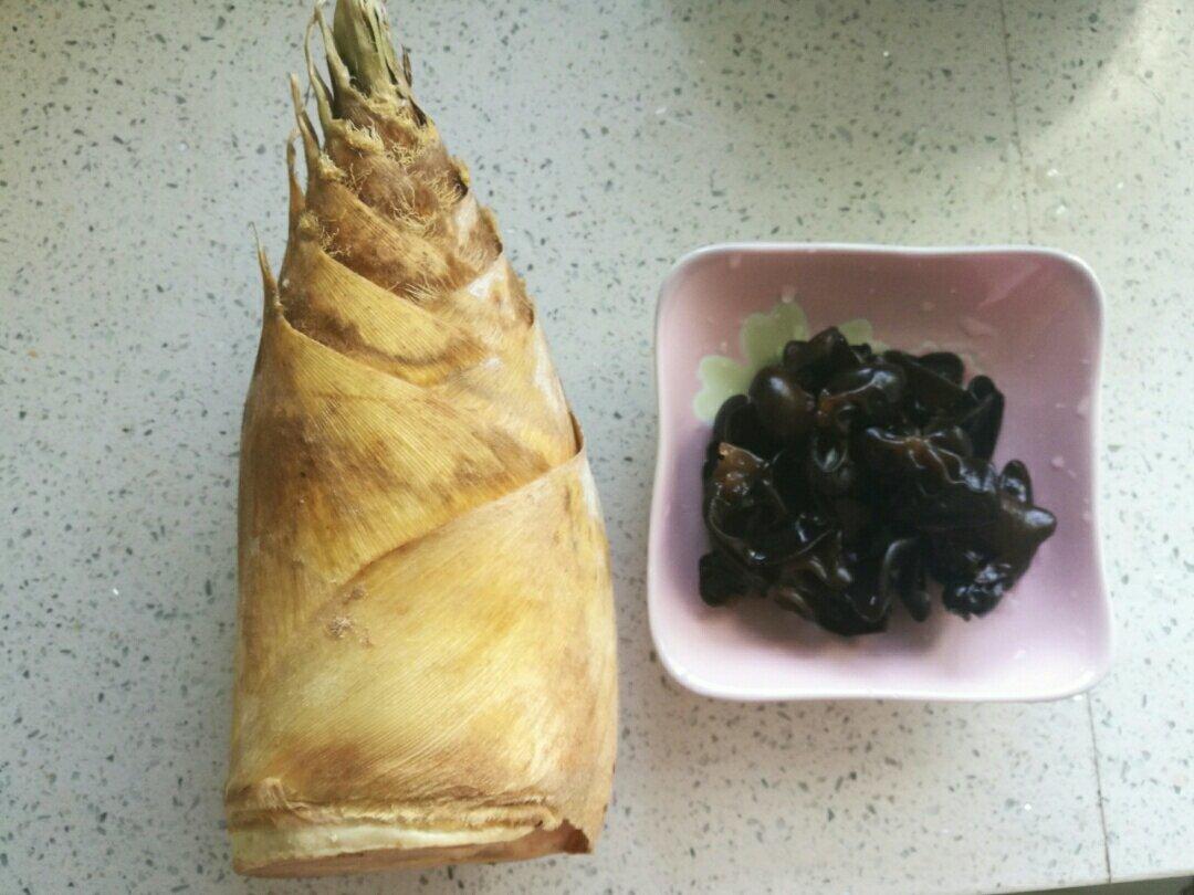超好吃的笋丁酱肉包！
