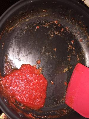 番茄酱意大利面--自制茄酱健康版的做法 步骤2