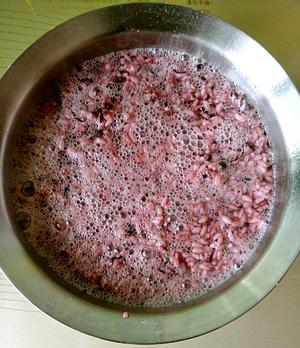 鸡蛋红糖紫米醪糟的做法 步骤3