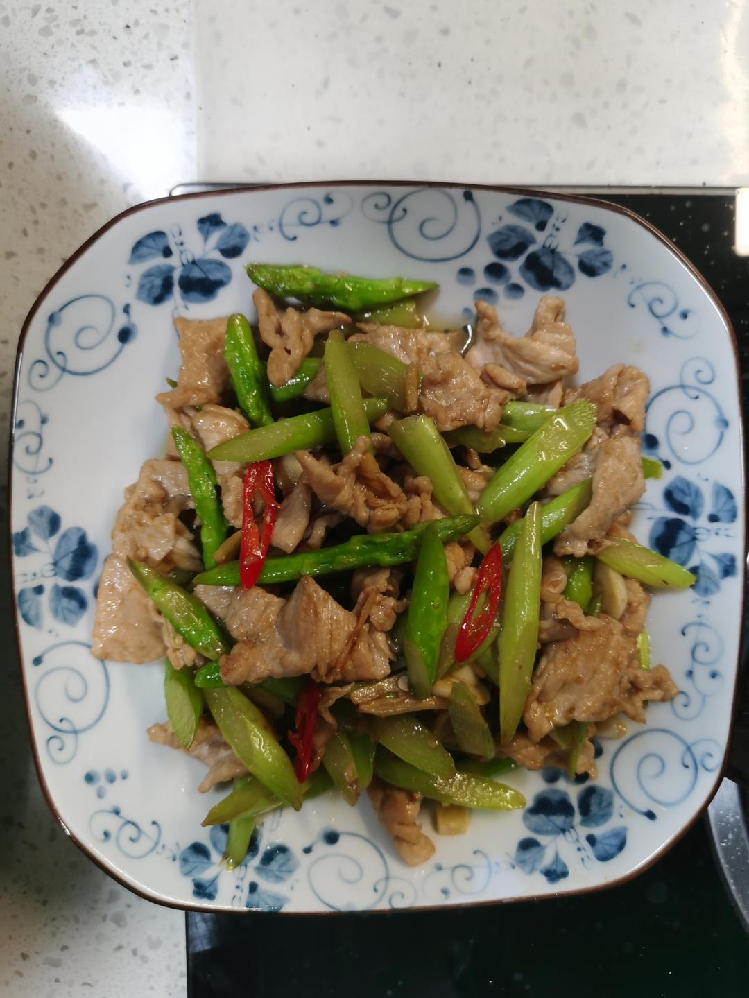 芦笋炒肉