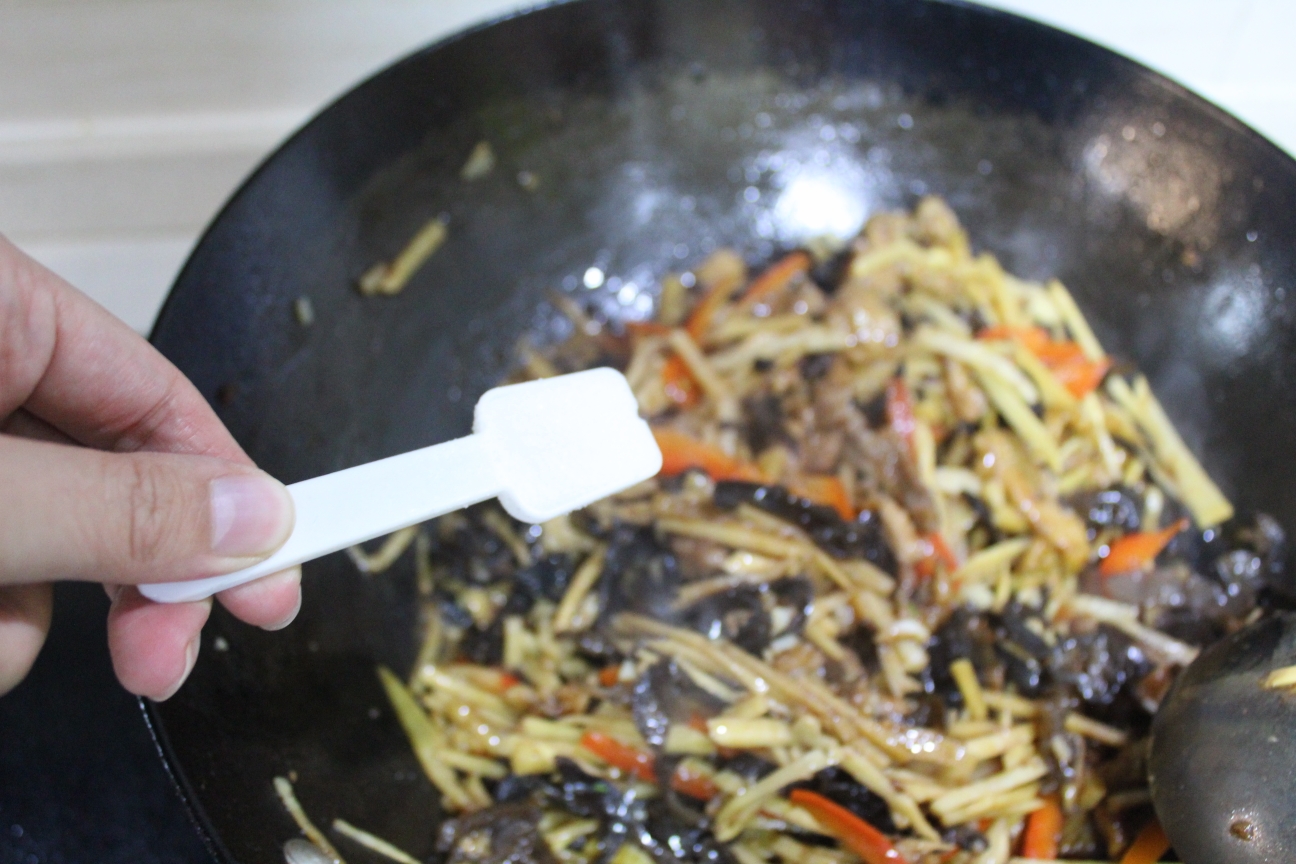 鱼香笋丝：超适合做盖浇饭的快手菜的做法 步骤9