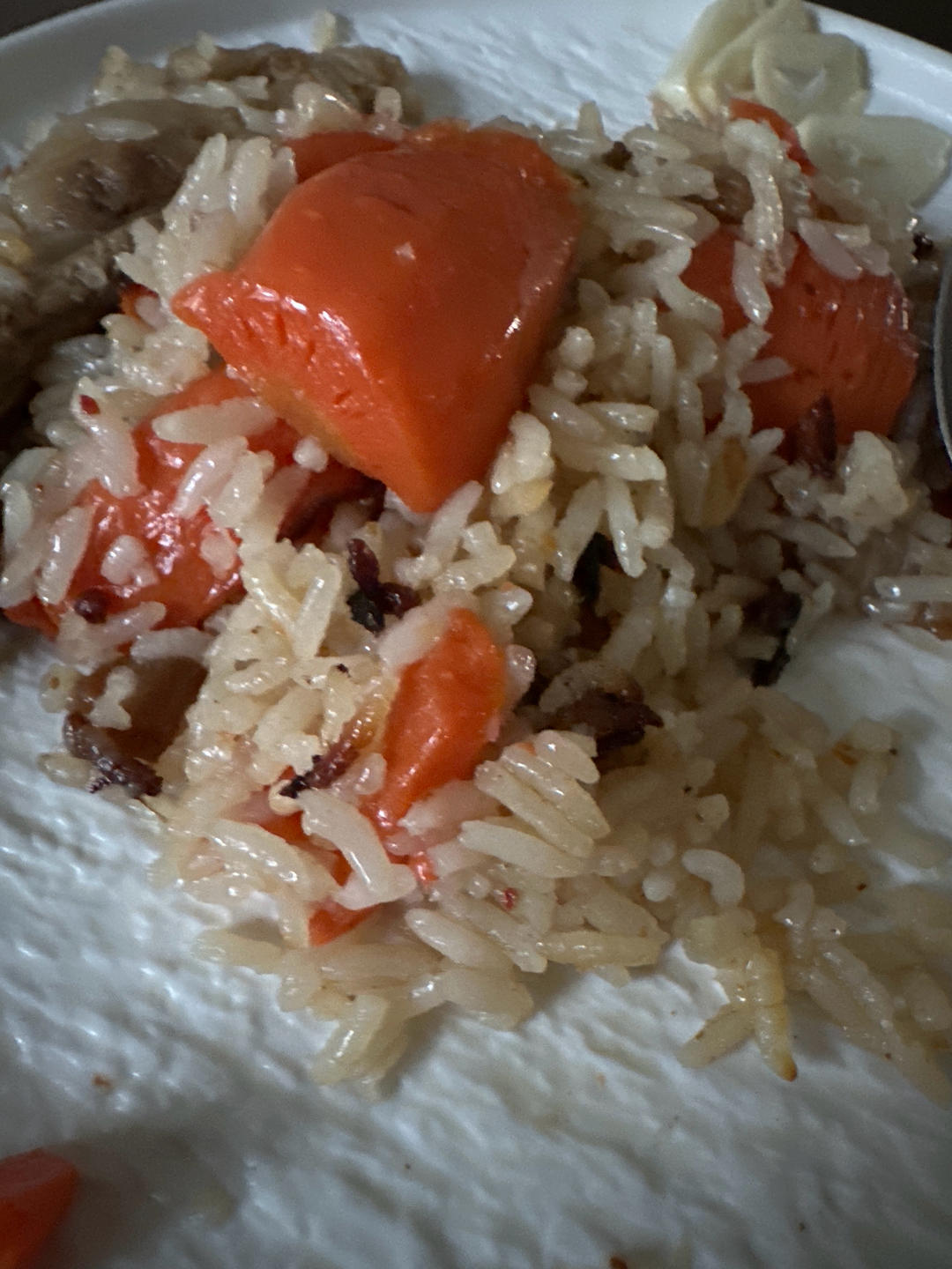 新疆羊排抓饭（出锅后米粒分明的秘密）