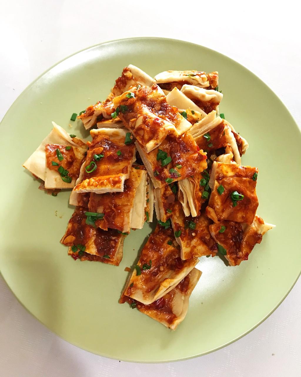 酱香饼 Spicy Soy Pancake