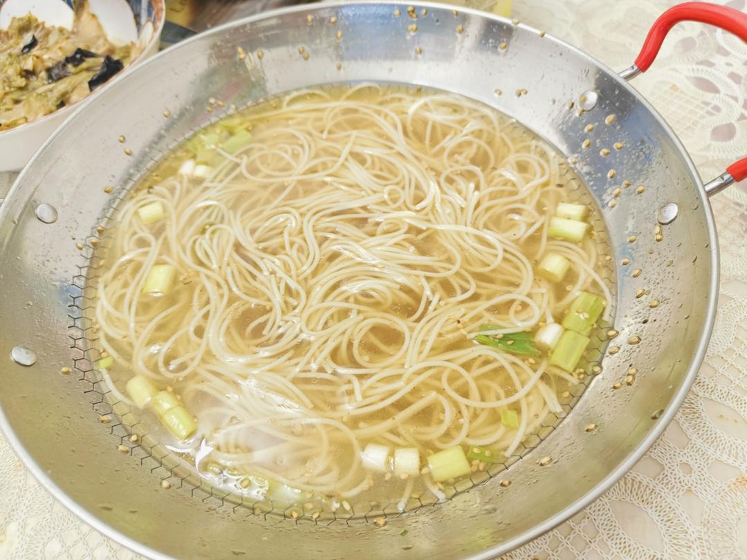 一碗让我念念不忘的阳春面🍜