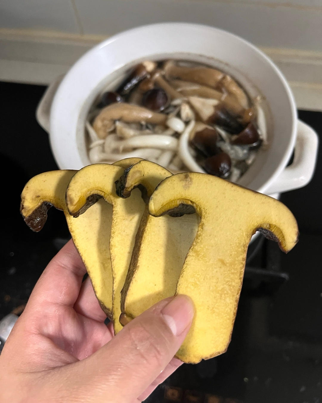 〈胡椒猪肚鸡汤〉，我超级喜欢的味道，欣小厨 😏