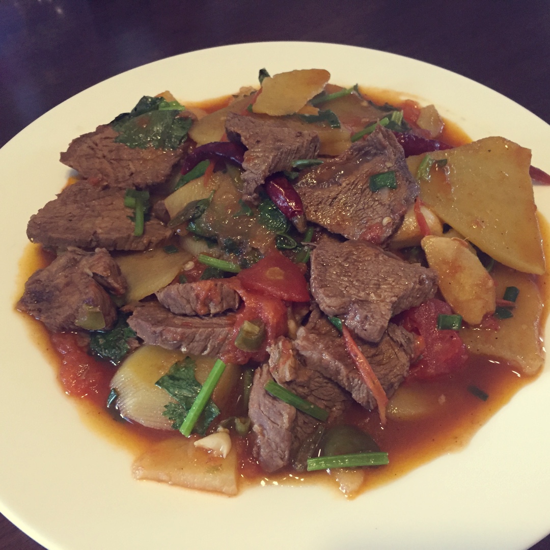 土豆番茄烧牛肉