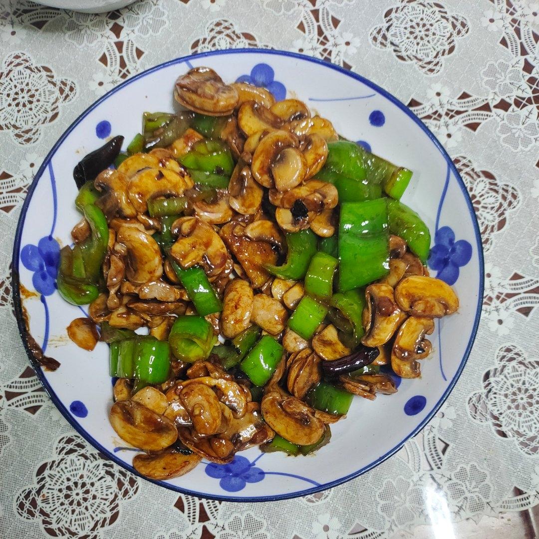 素炒鲜口蘑（白蘑菇），快手家常菜