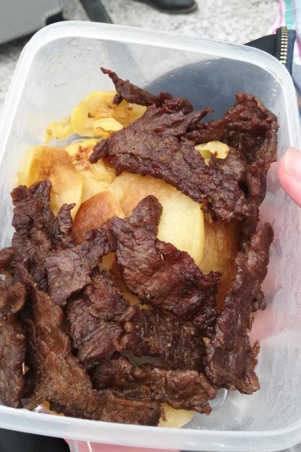 撸串串：牛肉串、鸡肉串