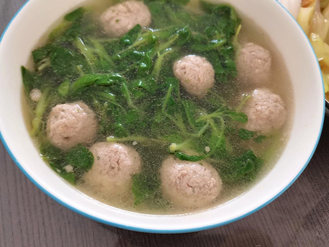 小青菜肉圆汤