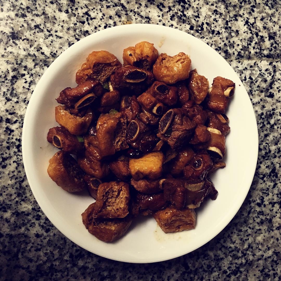红烧排骨