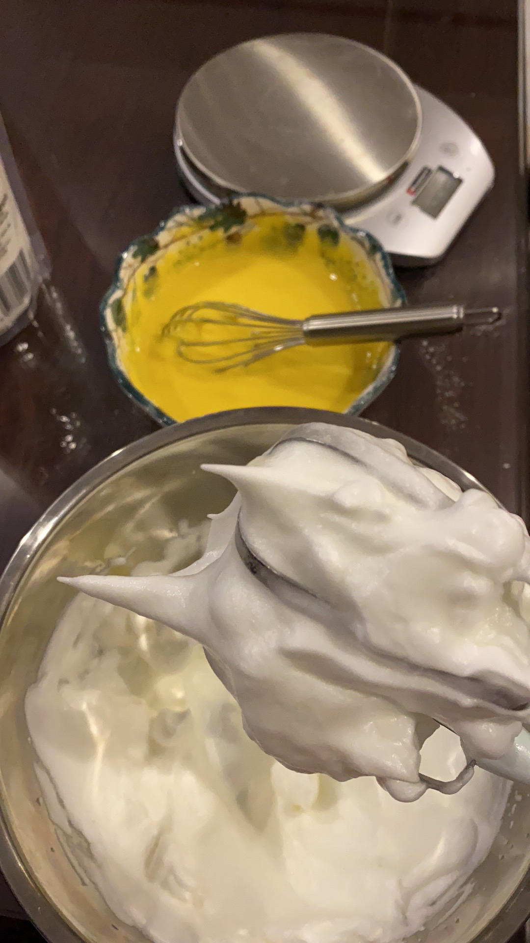 纸杯蛋糕 8寸戚风蛋糕的量