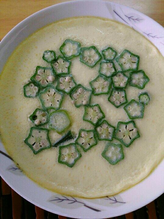 秋葵鸡蛋羹