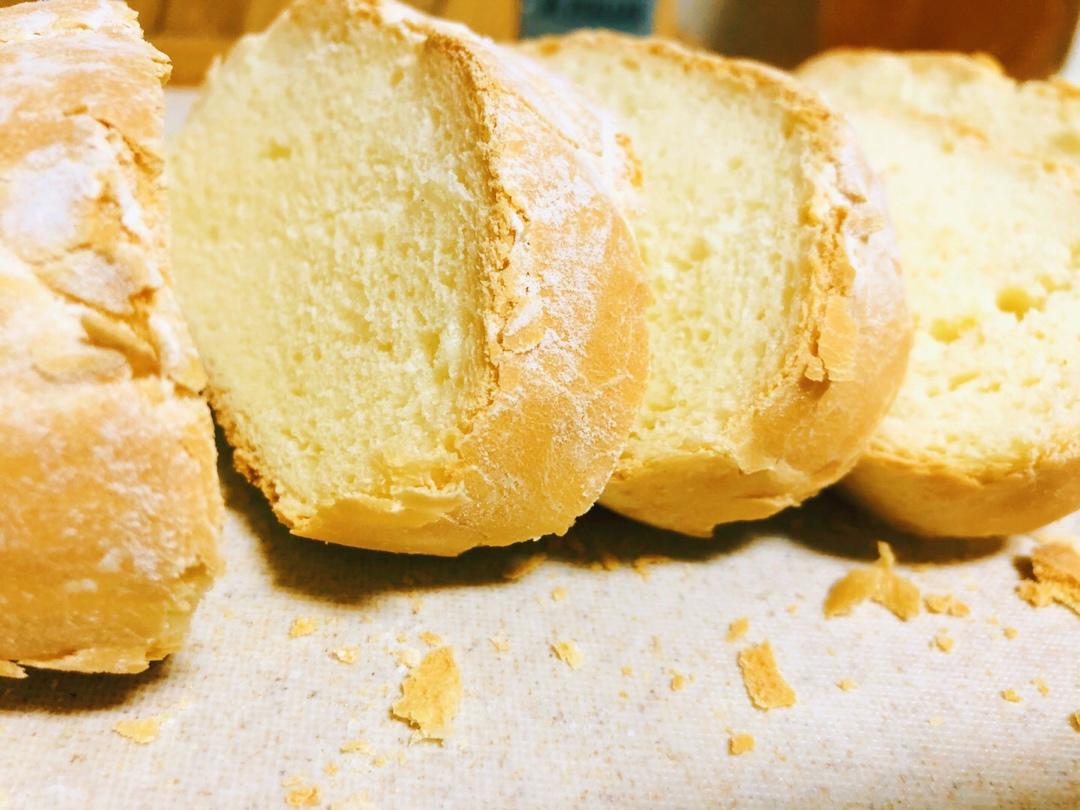 吃过这个黄油面包Brioche，你很难再爱上街边蛋糕店的面包店