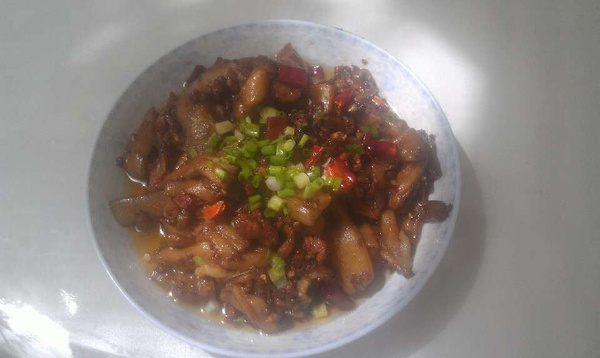 酱香肉末烧茄子