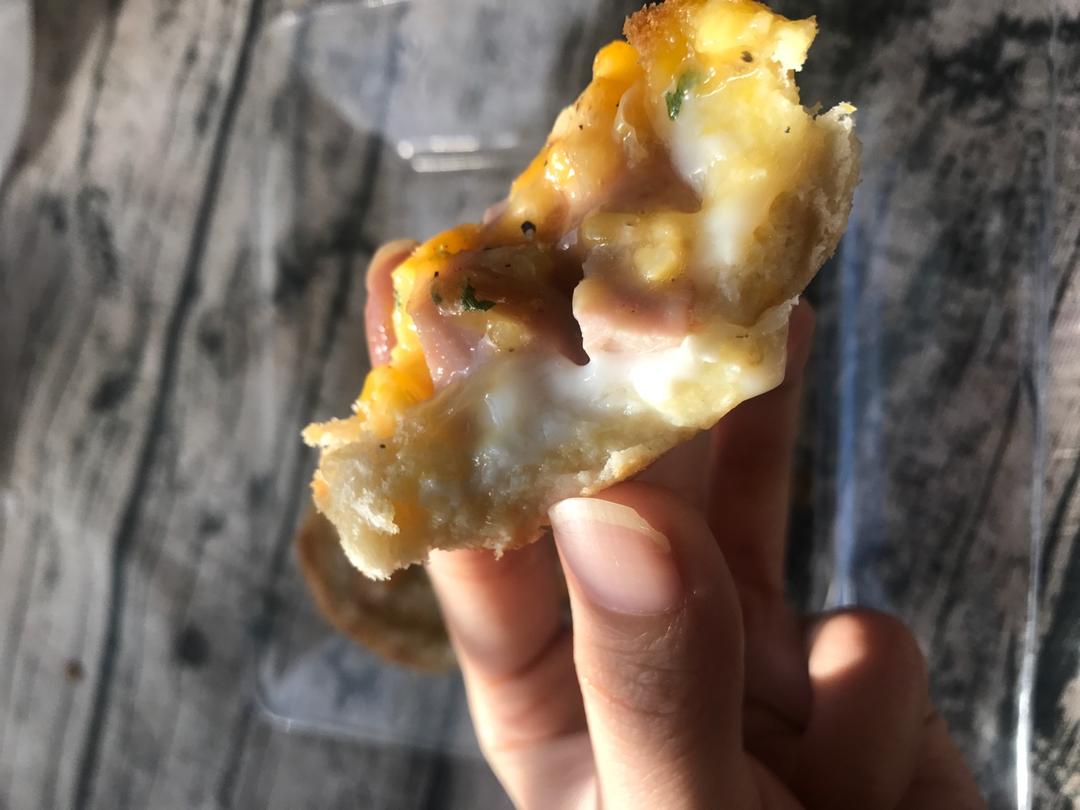 快乐早餐吐司杯