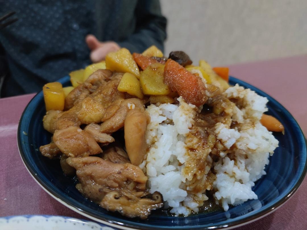 照烧鸡腿饭