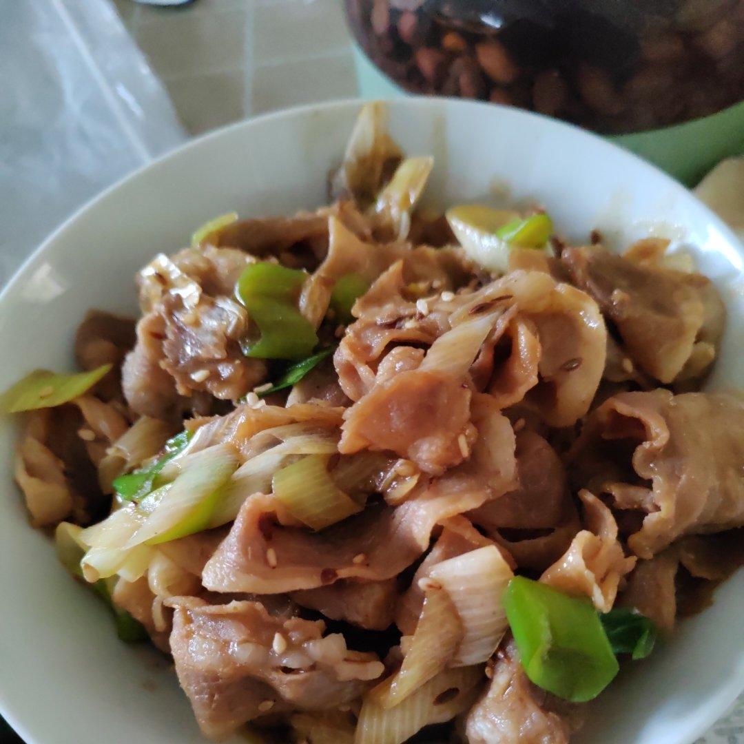 葱爆孜然羊肉卷