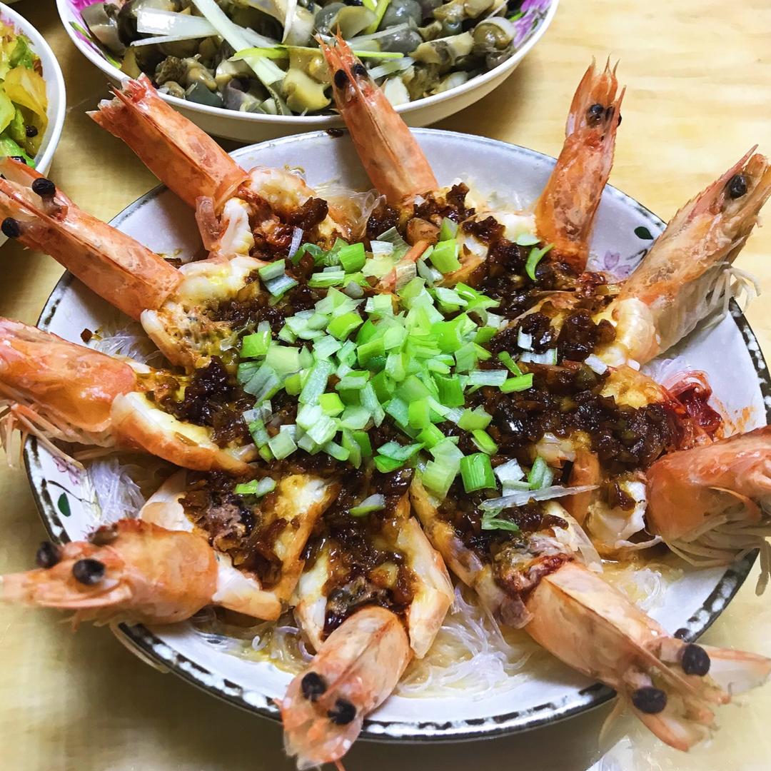 蒜蓉粉丝蒸虾