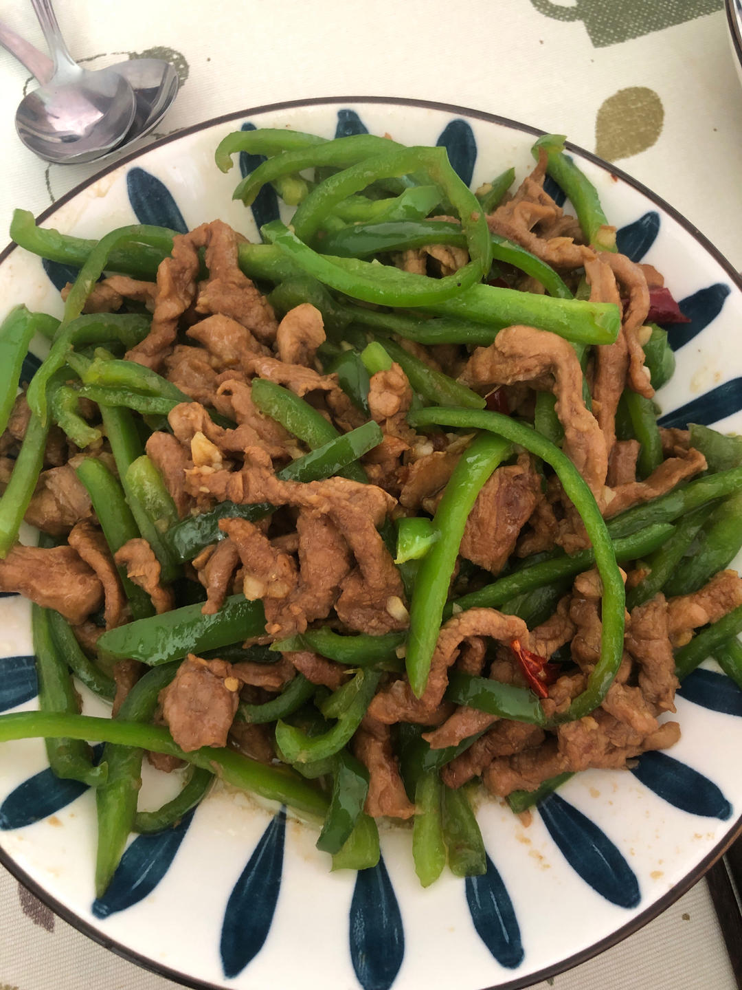 青椒炒肉丝