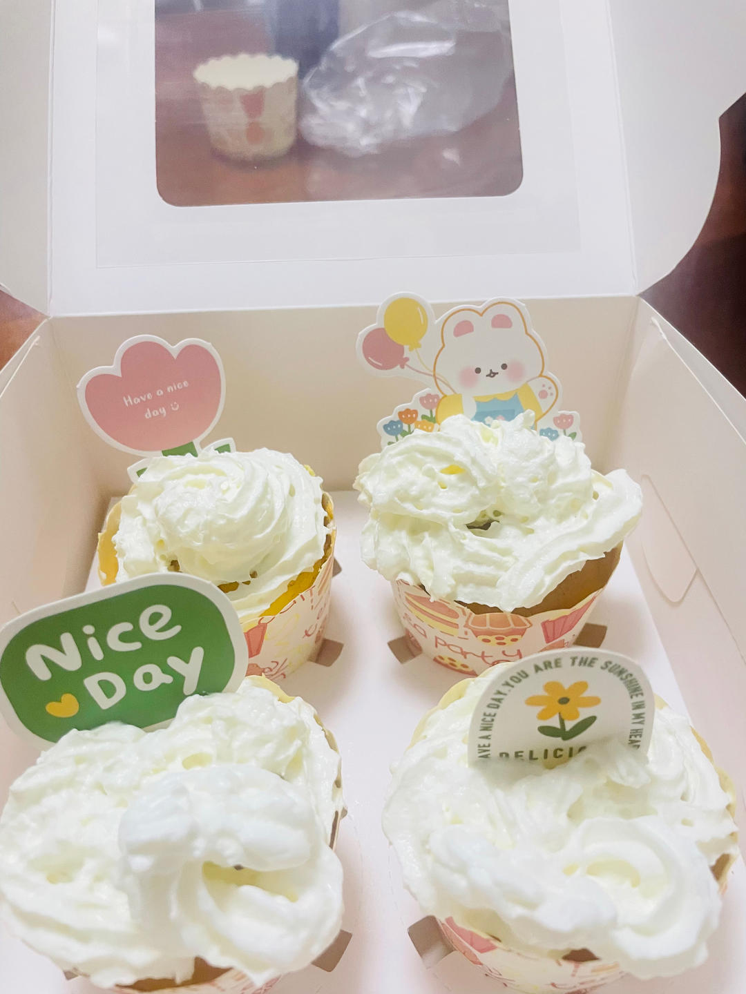 戚风小纸杯蛋糕