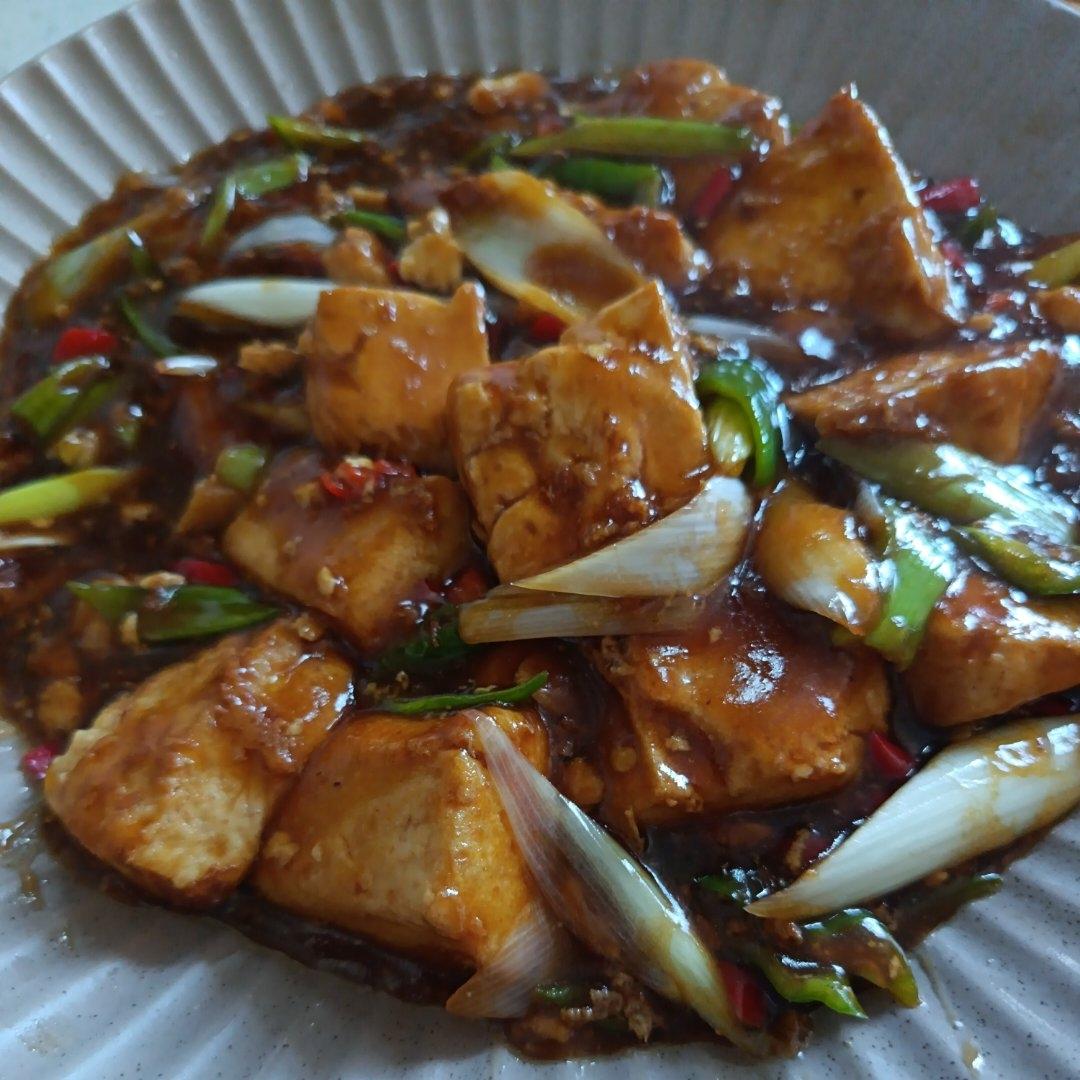 简单又好吃的葱烧豆腐