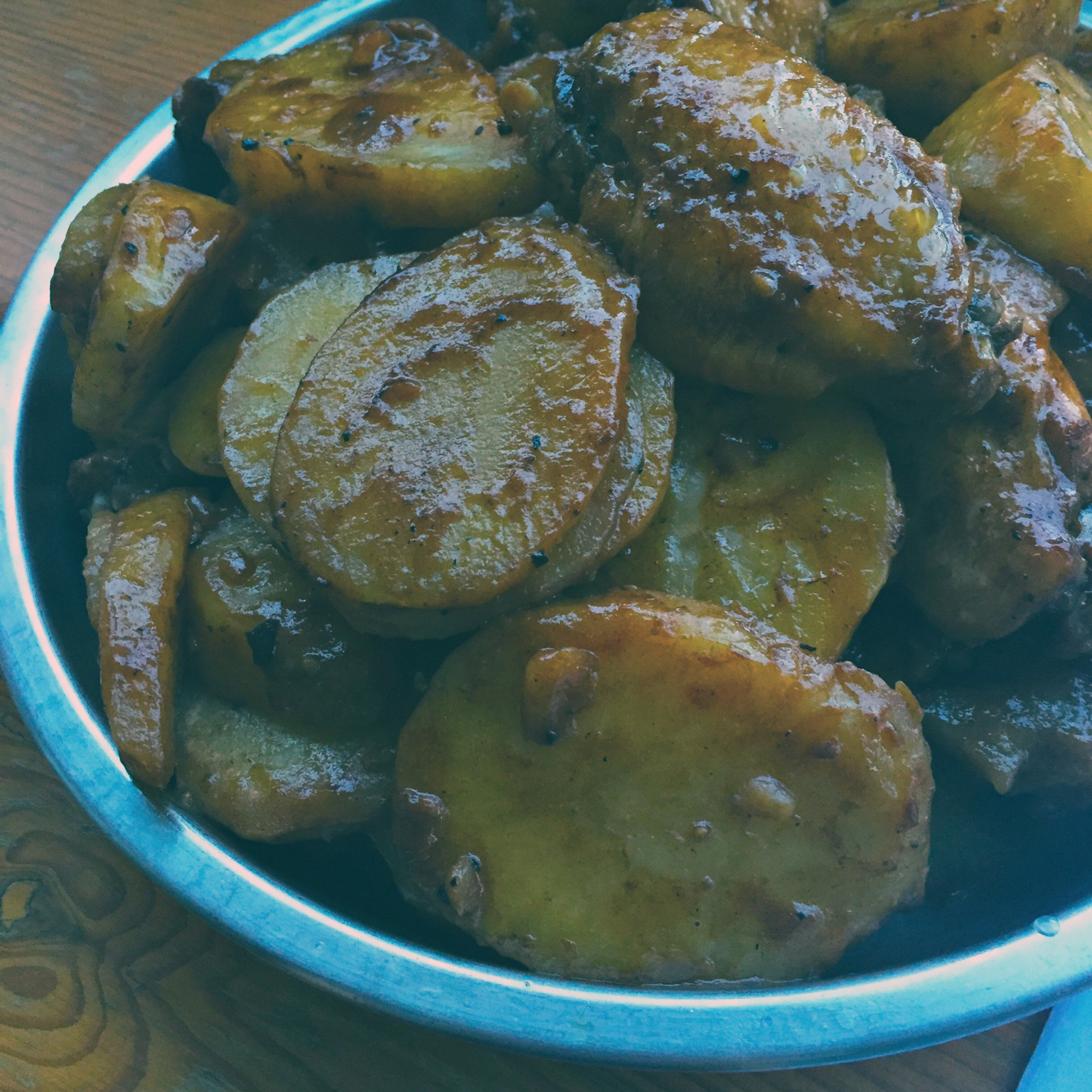 土豆焖鸡（简单可口版）