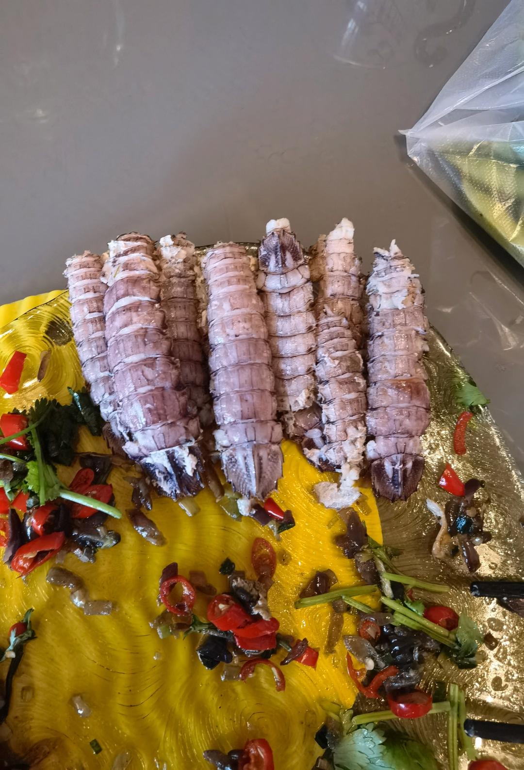 手剥虾爬子（皮皮虾），不用工具，不扎手，不浪费，又快又方便