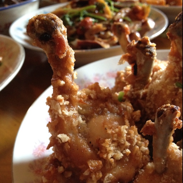 酥炸鸡翅