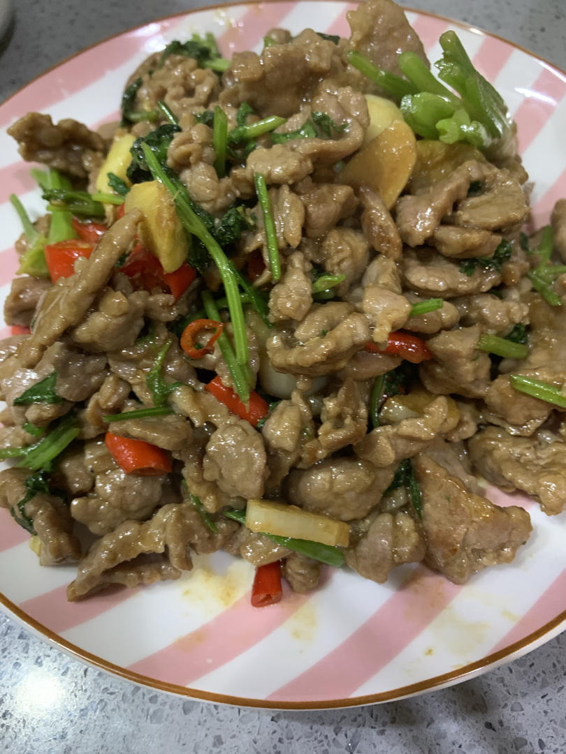 小炒牛肉（小白也可以做的超好吃！！）