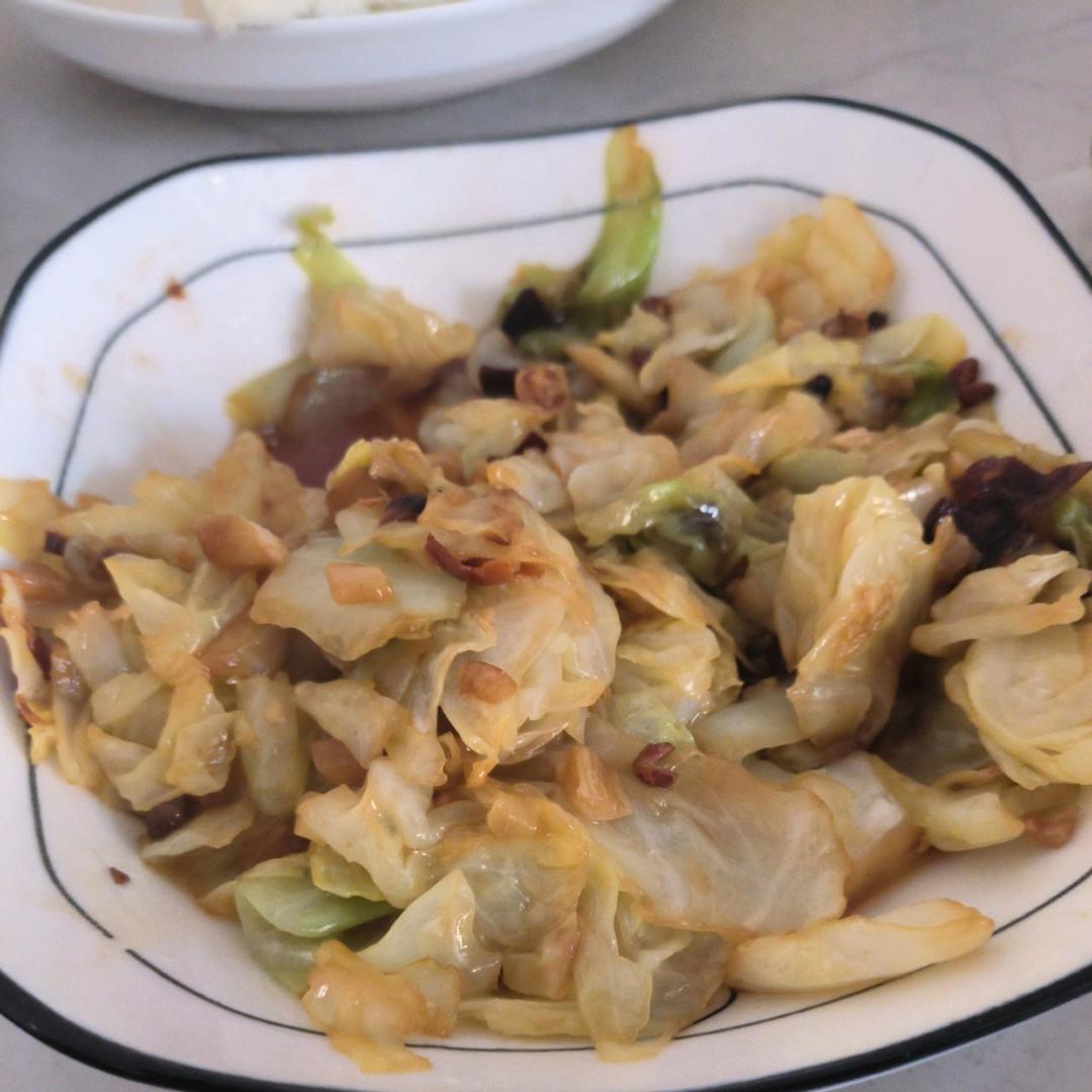 炝炒圆白菜