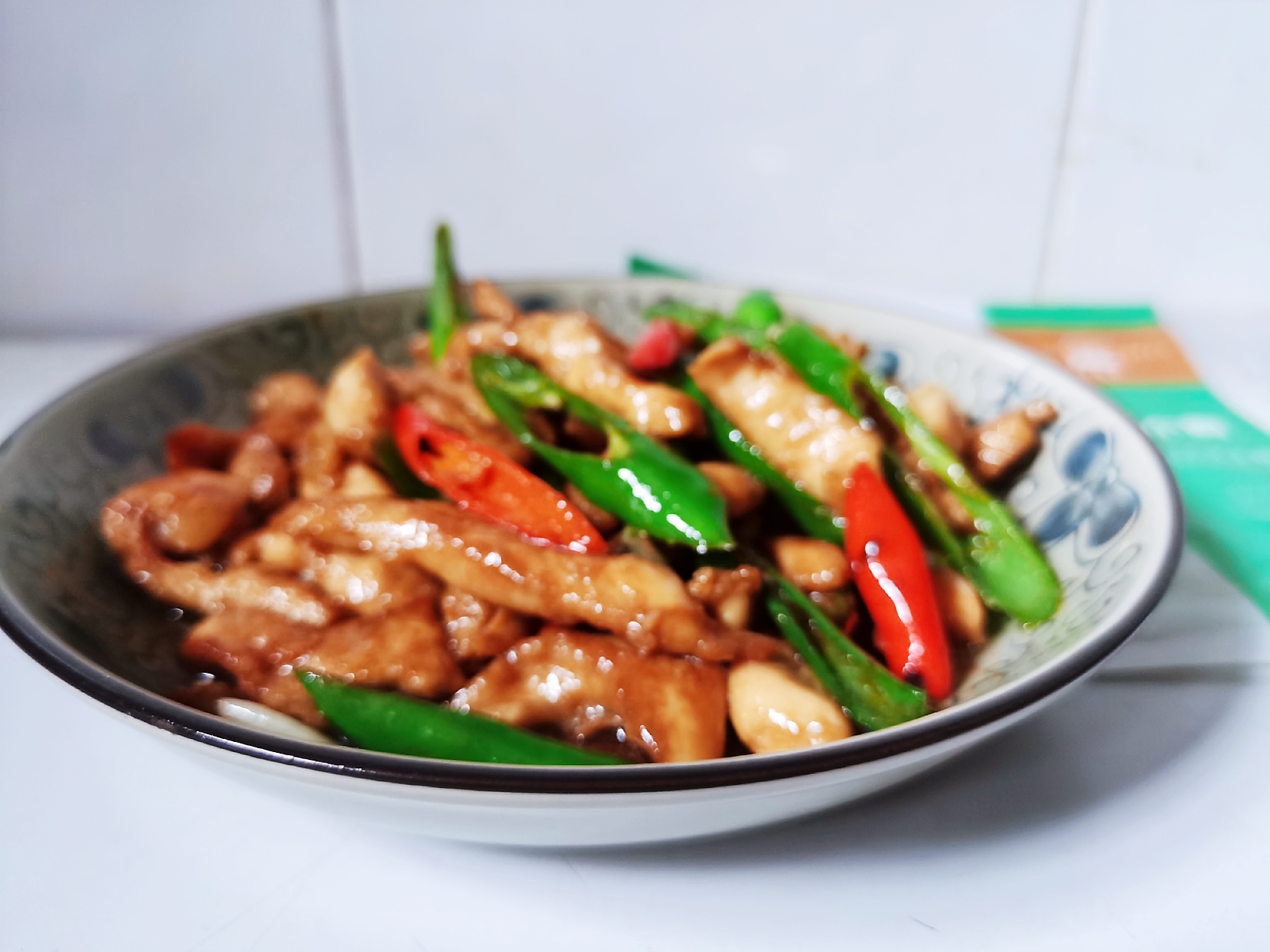 杭椒烩鸡胸肉的做法