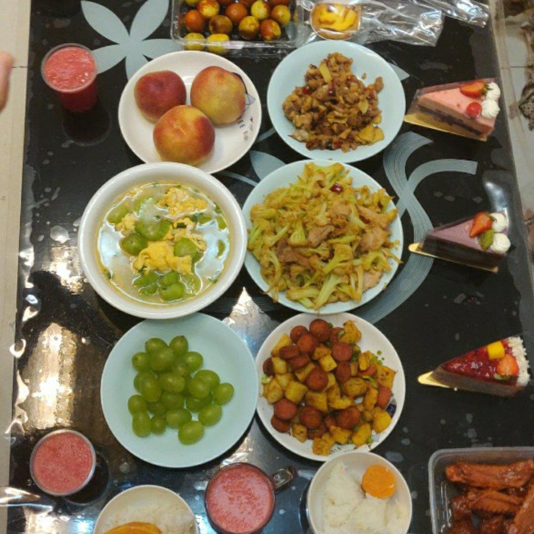 老丁的私房菜-干锅花菜