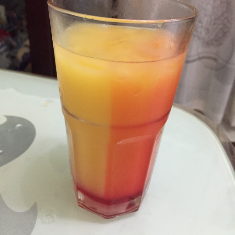 龙舌兰日出鸡尾酒