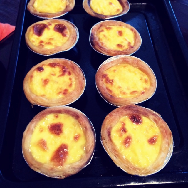 不用千层酥皮也能做出美味蛋挞【港式蛋挞】