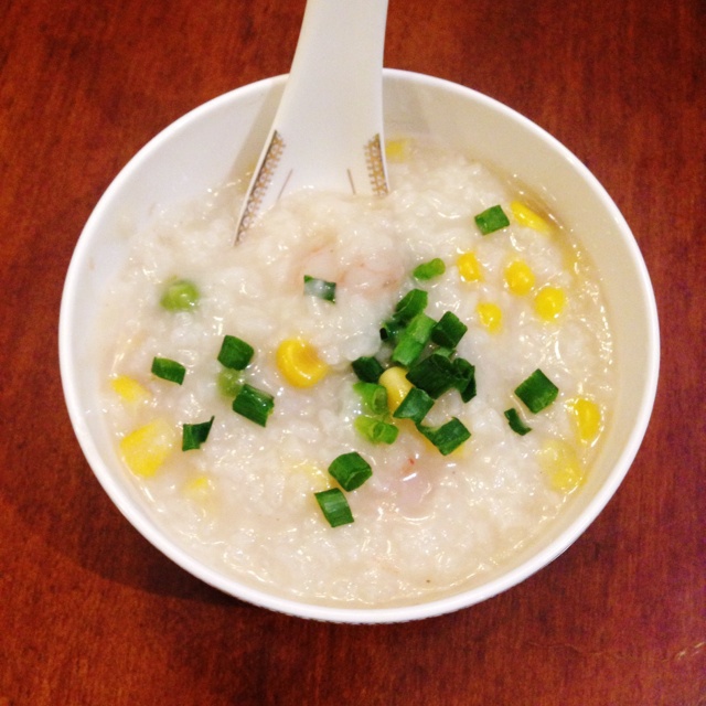 鲜虾蔬菜粥