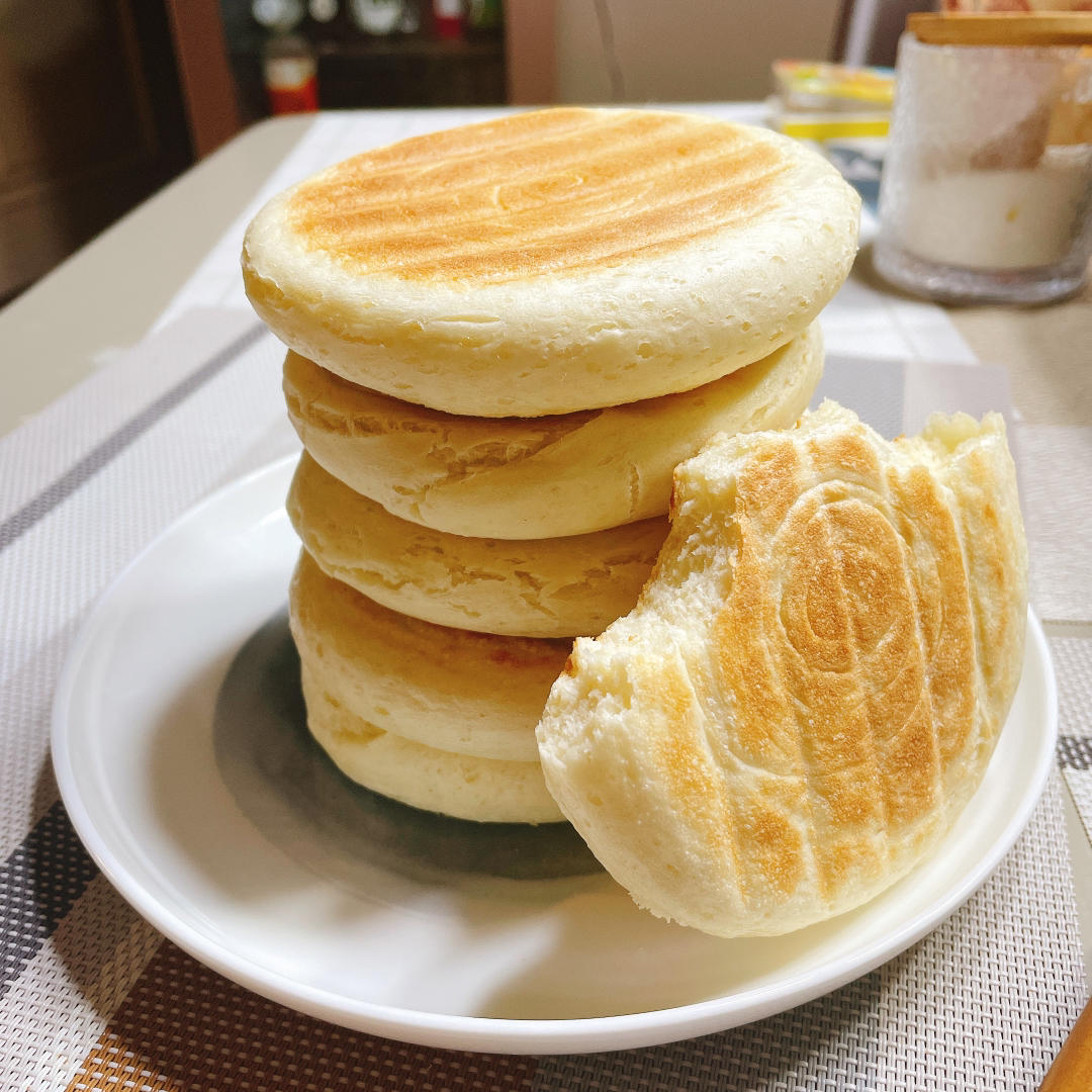 肉夹馍，白吉馍