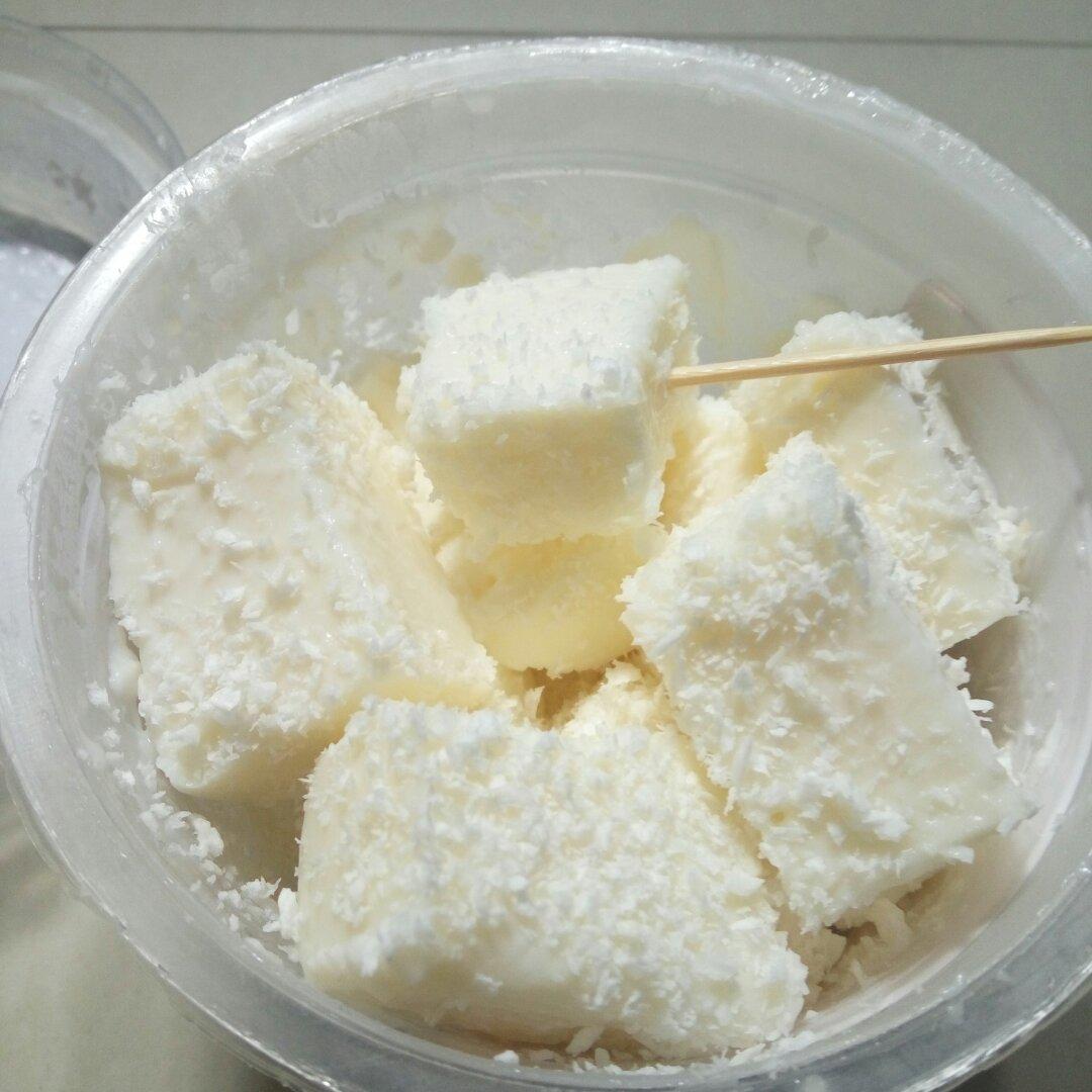 椰蓉牛奶小方
