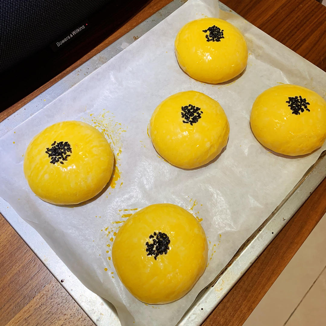 奶酥红薯餐包