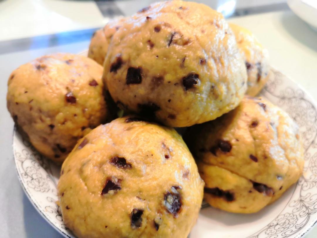 灰枣玉米发面窝头