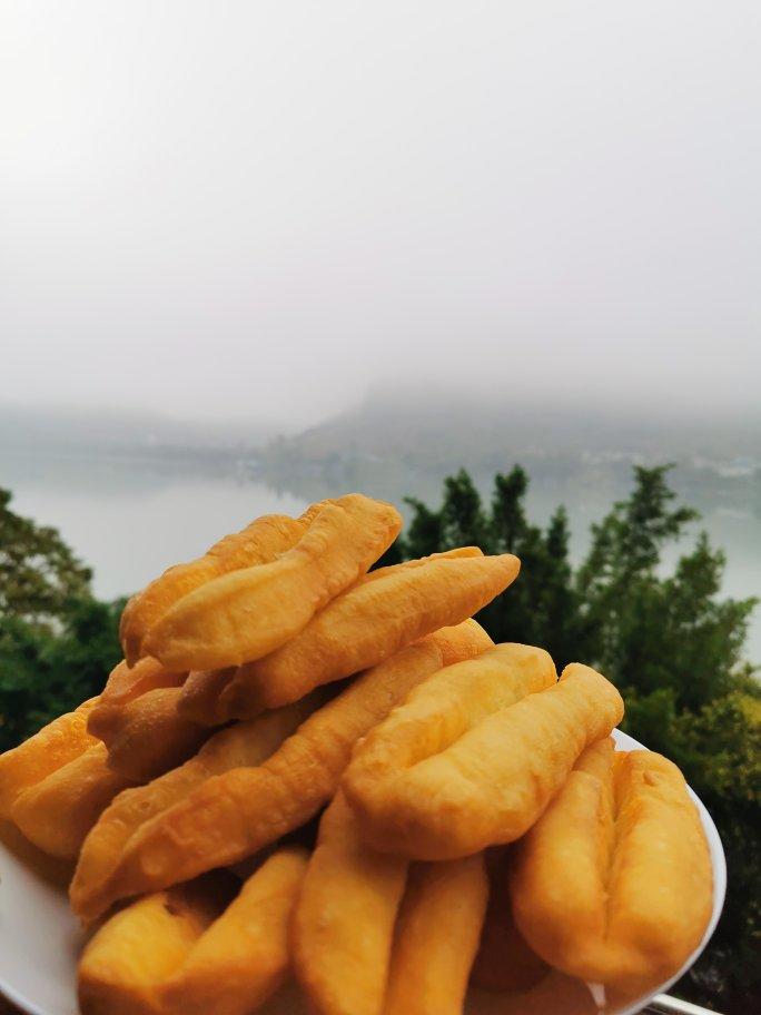 自制无泡打粉油条