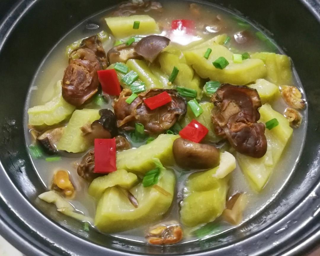 苦瓜蚝豉干煲(砂锅)