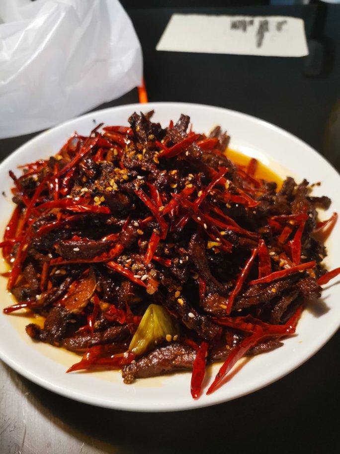 蠢笨呆傻做的超好吃自贡味冷吃牛肉