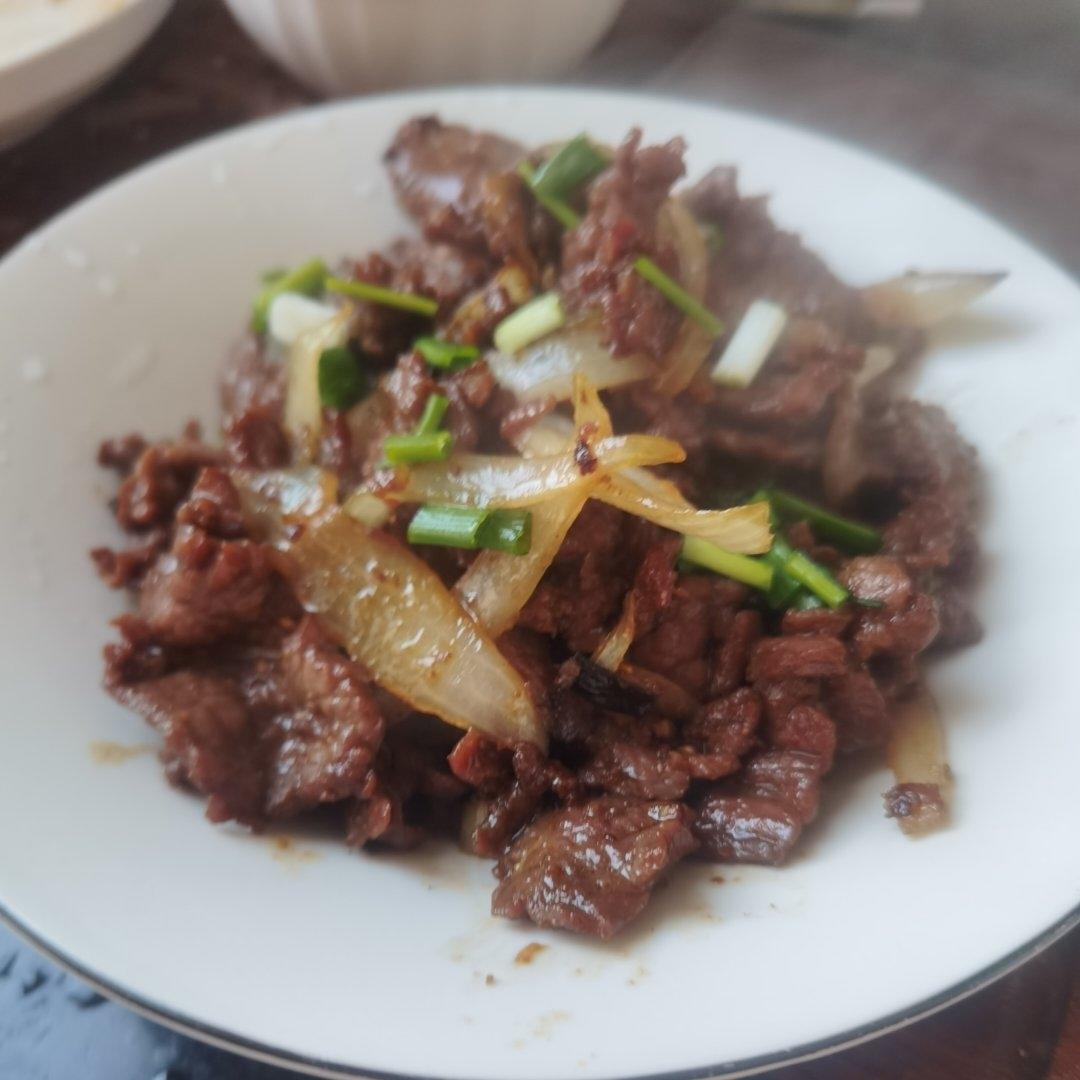 又香又嫩的小炒牛肉（巨好吃，手残党也能做）