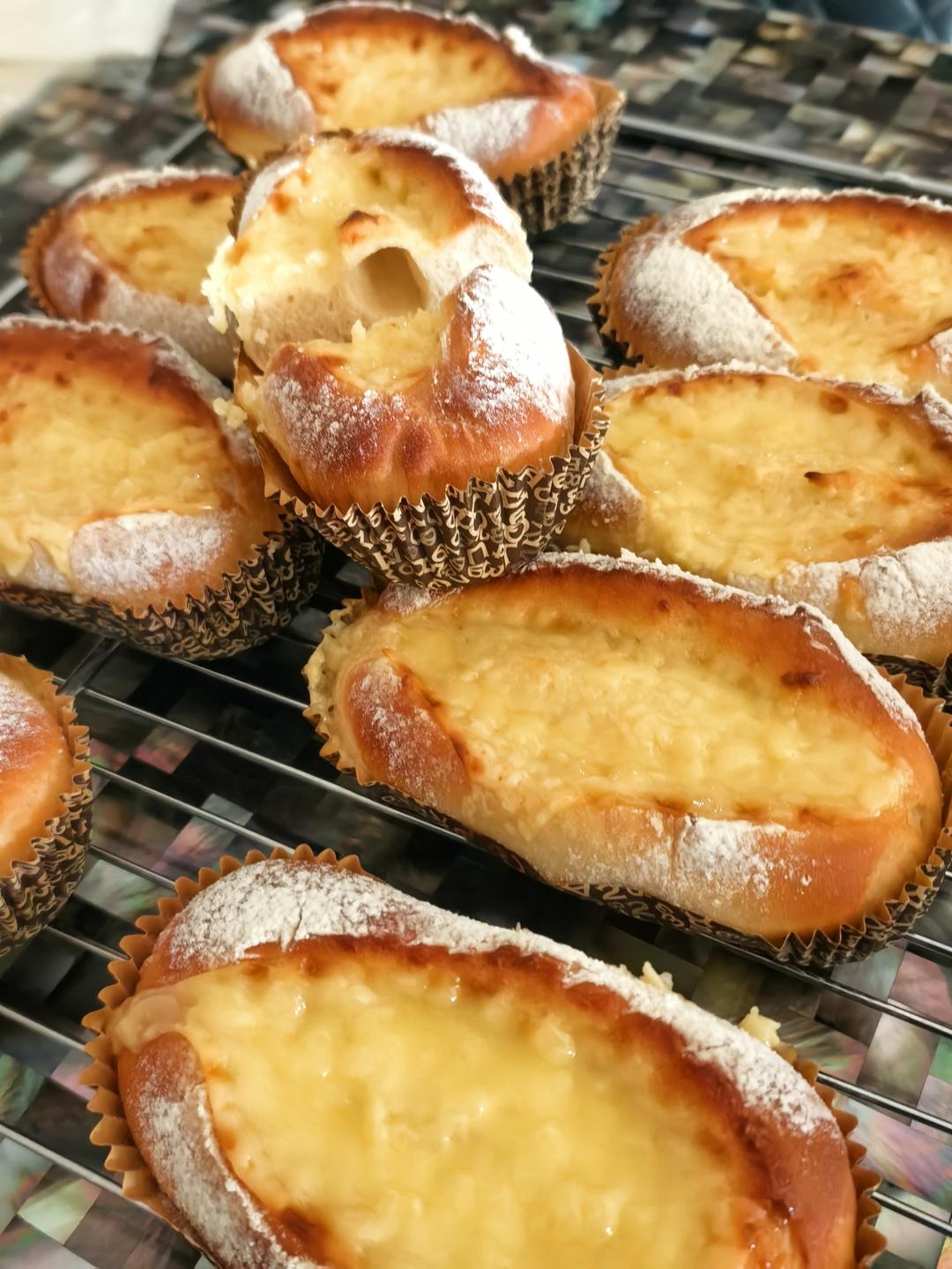 私房爆款的岩烧乳酪面包，原来做法这么简单！